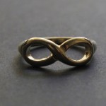 Anel Infinito Dourado – 008